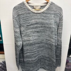 Men's Gray Crewneck Sweater